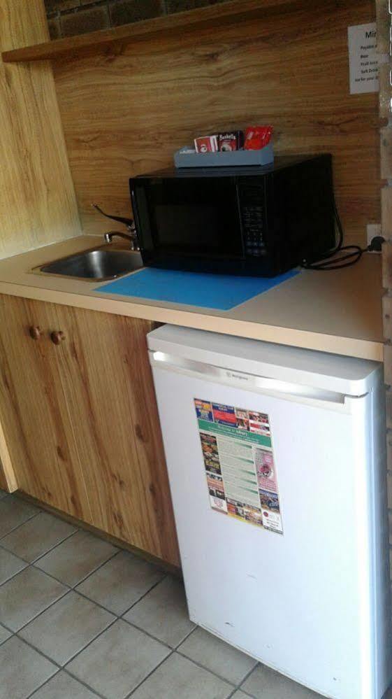 Albury Garden Court Motel Ngoại thất bức ảnh